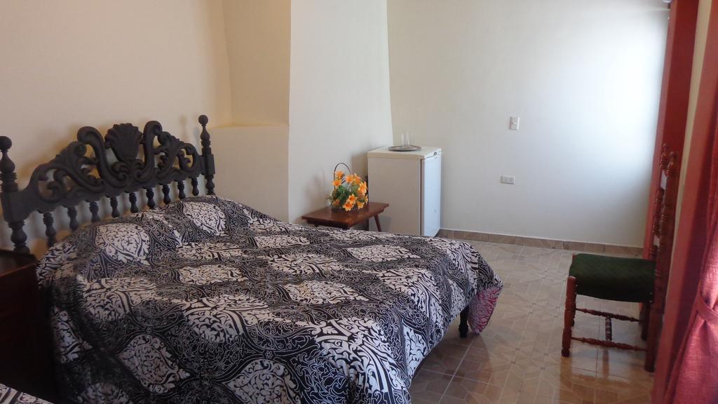 סוקרה Casa Solariega Hostal B&B חדר תמונה