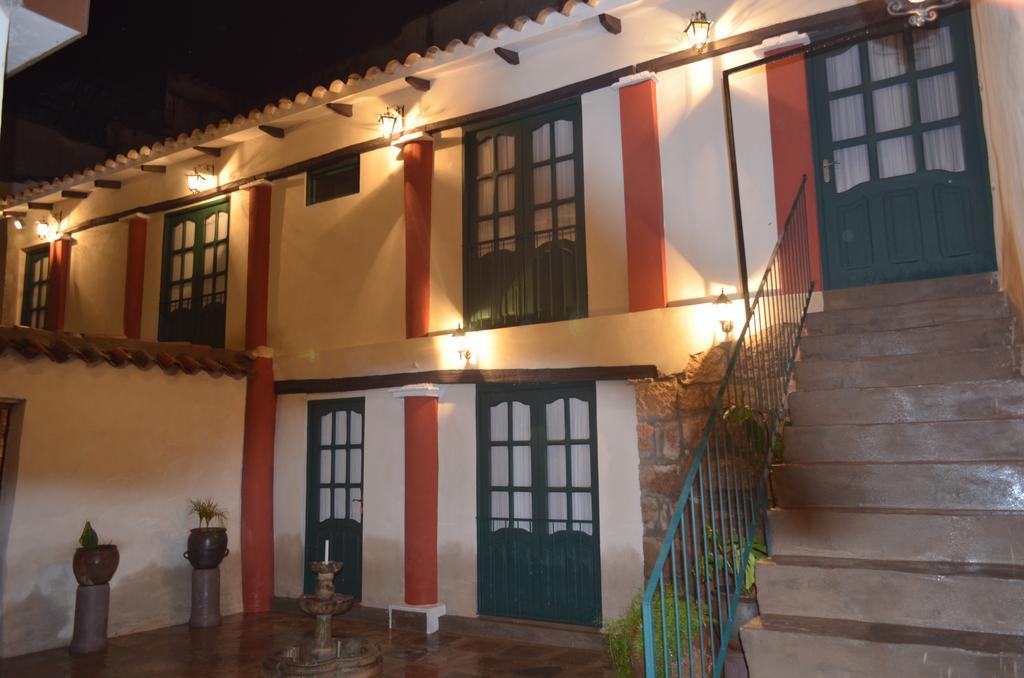 סוקרה Casa Solariega Hostal B&B מראה חיצוני תמונה