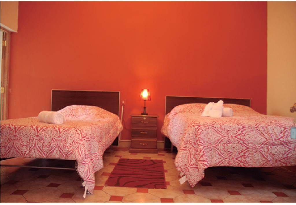 סוקרה Casa Solariega Hostal B&B מראה חיצוני תמונה